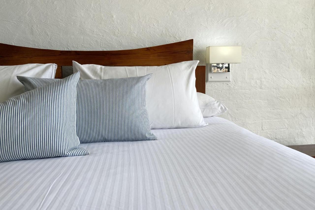Bay Breeze Boutique Accommodation Batemans Bay Exterior photo