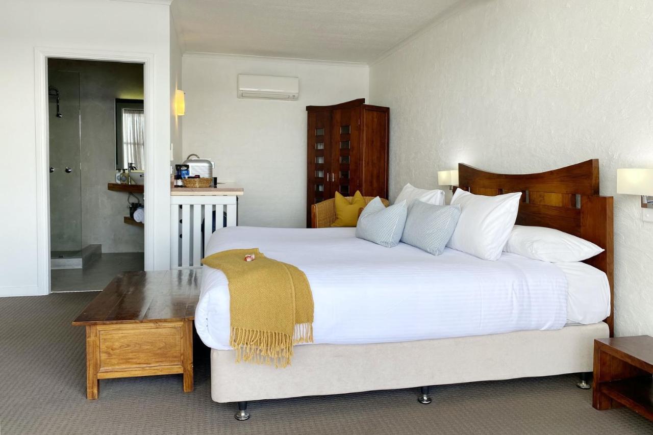 Bay Breeze Boutique Accommodation Batemans Bay Exterior photo
